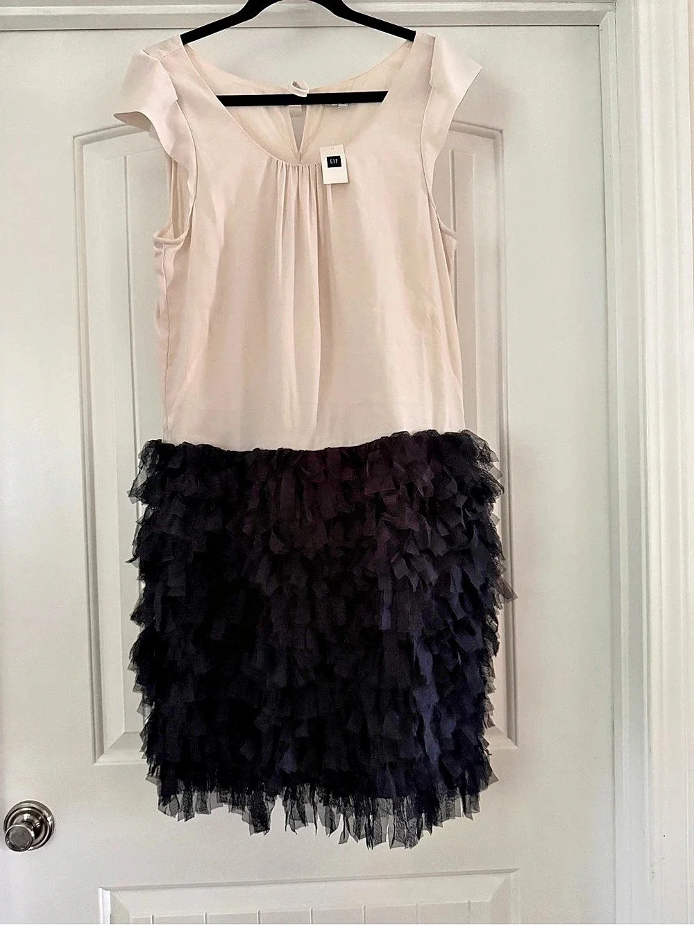 Gap Tiered Tulle Cocktail Dress Two-Tone Cream & Black Size 10 NWT
